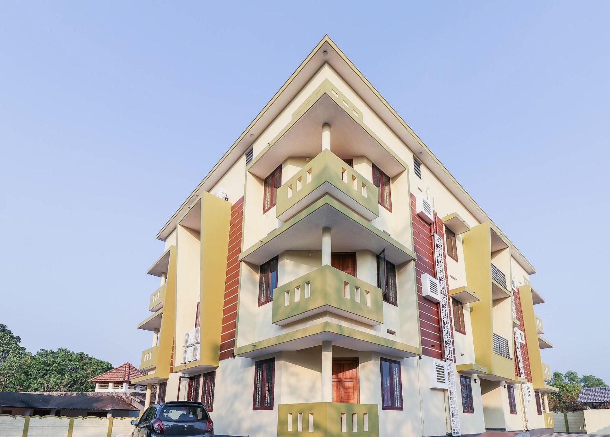 Liberty Apartments Kannur Exteriör bild